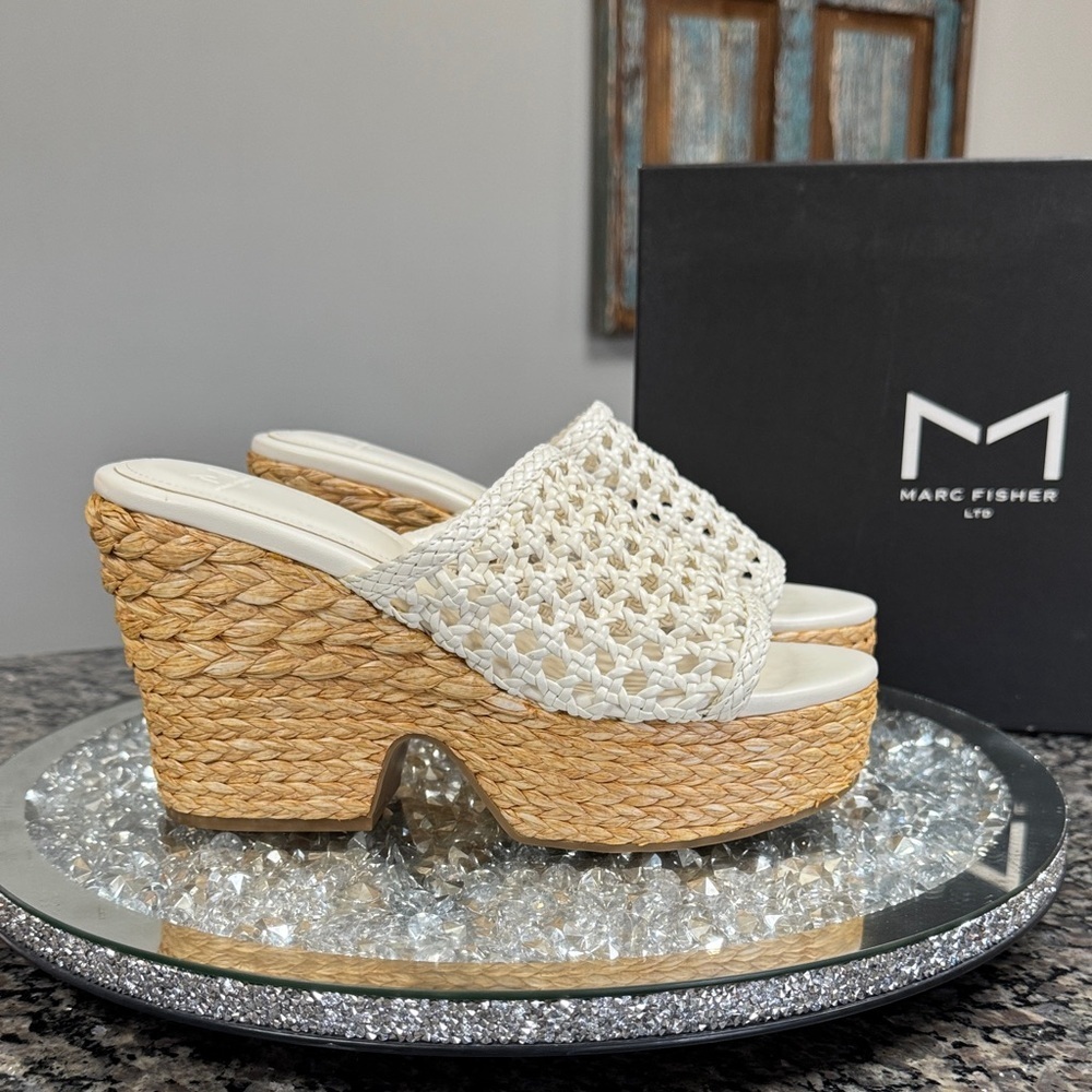 Marc Fisher Cream Woven Espadrille Platform Wedges New 10